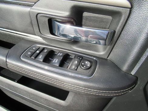 Used 2018 RAM 1500 Sport image 19