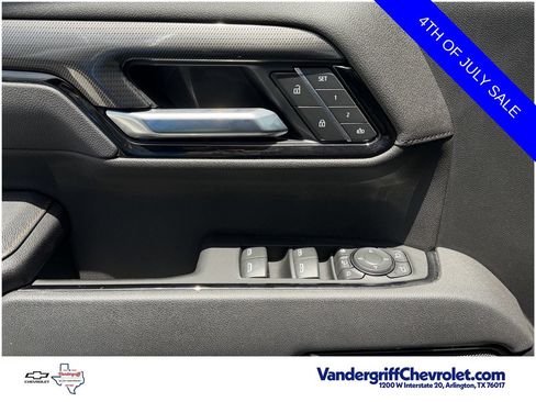 Certified 2025 GMC Sierra 2500 AT4 AWD/4WD image 22