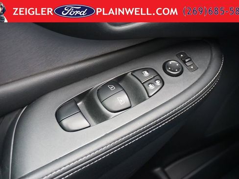 Used 2022 Nissan Murano S AWD/4WD image 27