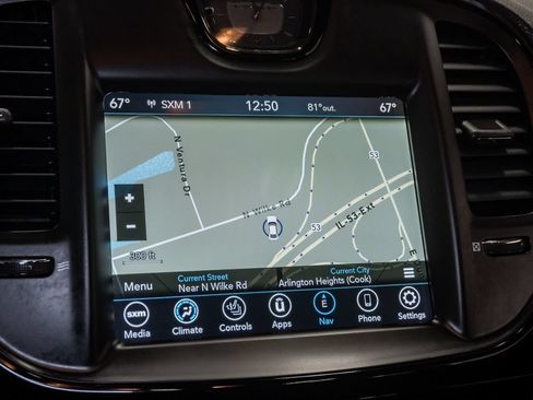 Used 2018 Chrysler 300 S w/ 300S Premium Group AWD/4WD image 21