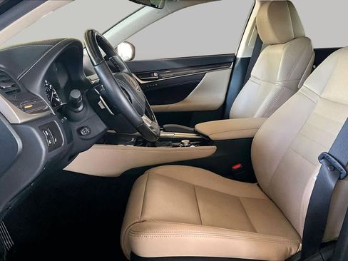 Used 2016 Lexus GS 350 w/ Luxury Package RWD image 7