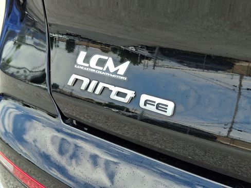Used 2019 Kia Niro FE FWD image 29