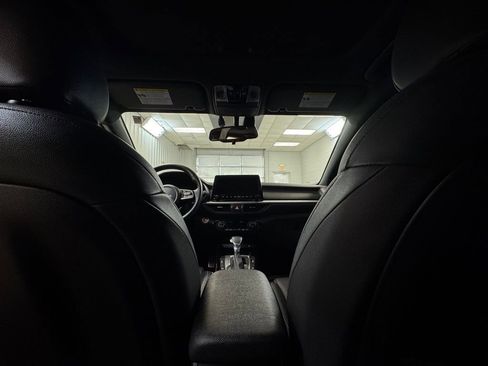 Used 2024 Kia Forte GT-Line w/ GT-Line Premium Package image 18