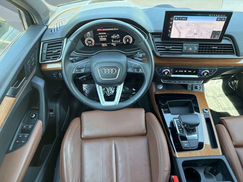 Used 2022 Audi Q5 2.0T Prestige w/ Prestige Package AWD/4WD image 28