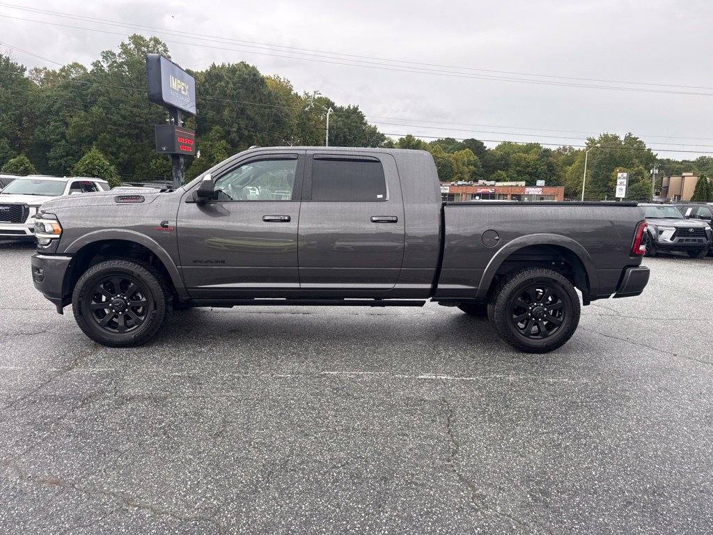 Used 2022 RAM 2500 Laramie AWD/4WD image 2