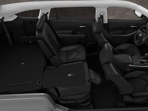 New 2026 Toyota Highlander XLE image 22