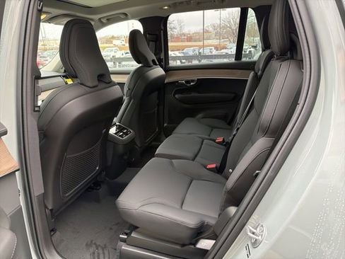 New 2026 Volvo XC90 B6 Plus w/ Protection Package Premier image 7