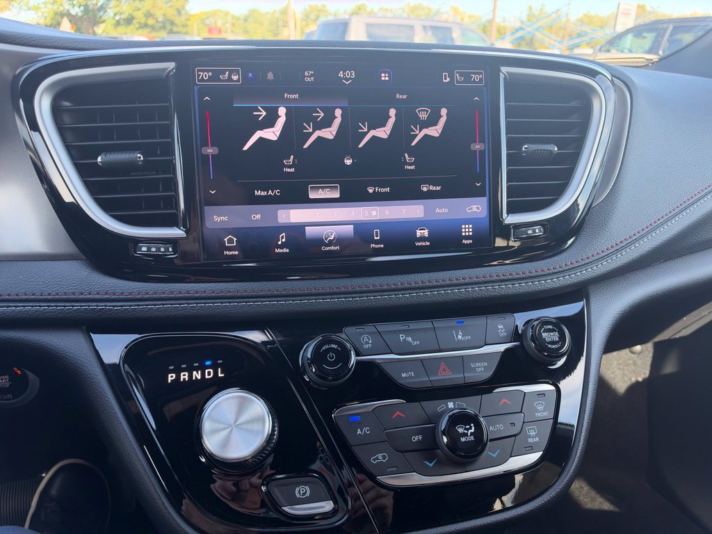 New 2027 Chrysler Pacifica Select AWD/4WD image 36