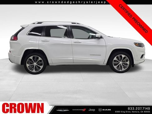 Certified 2019 Jeep Cherokee Overland w/ Technology Group AWD/4WD image 8