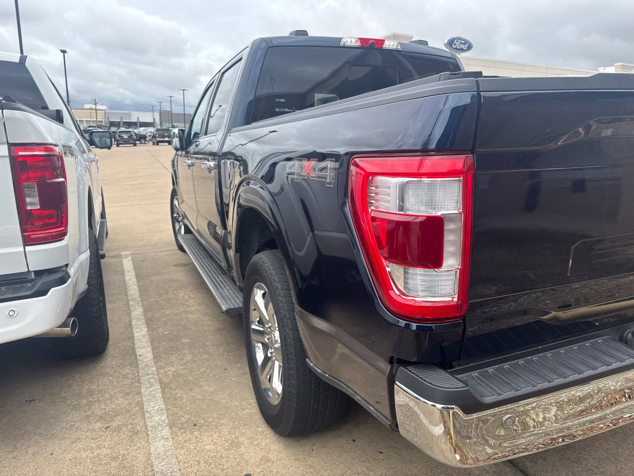 Certified 2022 Ford F150 Lariat w/ Equipment Group 502A High AWD/4WD image 7