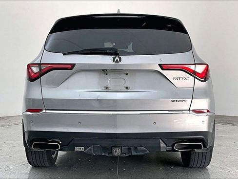 Certified 2022 Acura MDX SH-AWD w/ Technology Package image 6
