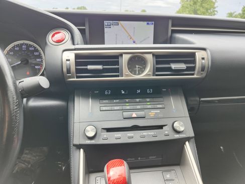 Used 2015 Lexus IS 250 AWD w/ Navigation System Package image 32