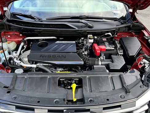 Used 2025 Nissan Rogue SV image 29