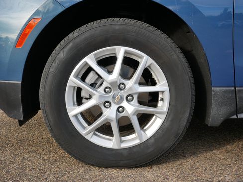 Certified 2024 Chevrolet Equinox LT image 7