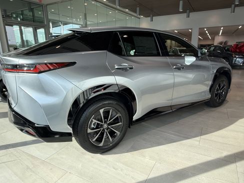 New 2026 Lexus RZ 350e 2WD image 11