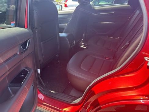 Used 2023 MAZDA CX-5 Signature AWD/4WD image 4