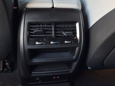 Used 2026 BMW X5 sDrive40i w/ M Sport Package RWD image 16