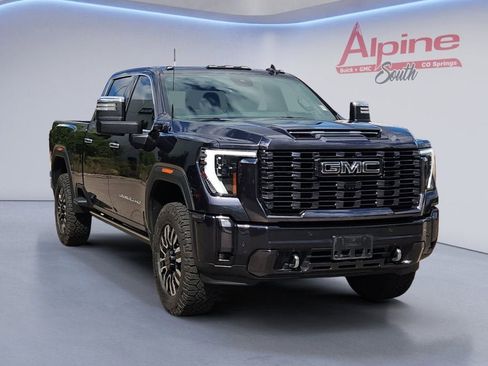 Certified 2024 GMC Sierra 2500 Denali Ultimate AWD/4WD image 7