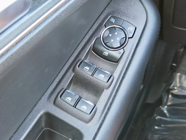 Used 2024 Ford Edge SEL AWD/4WD image 24