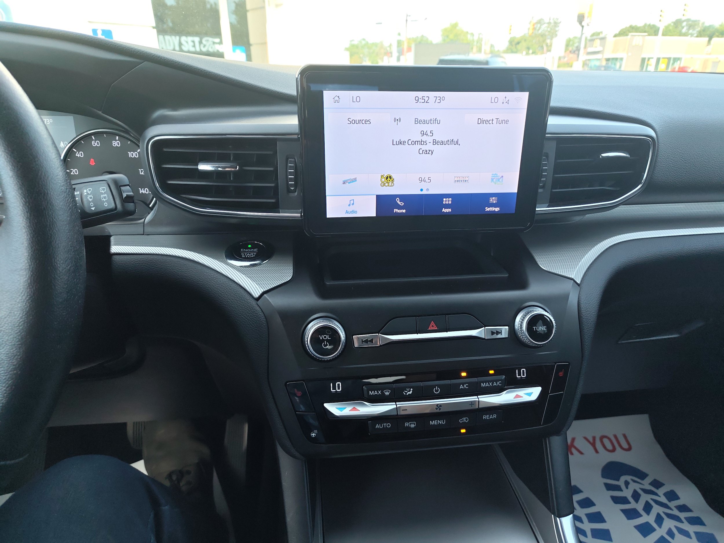 Used 2020 Ford Explorer XLT w/ Equipment Group 202A AWD/4WD image 7
