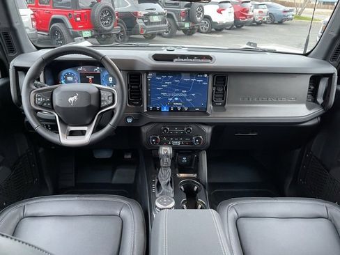 New 2025 Ford Bronco Big Bend w/ Black Diamond Package image 7