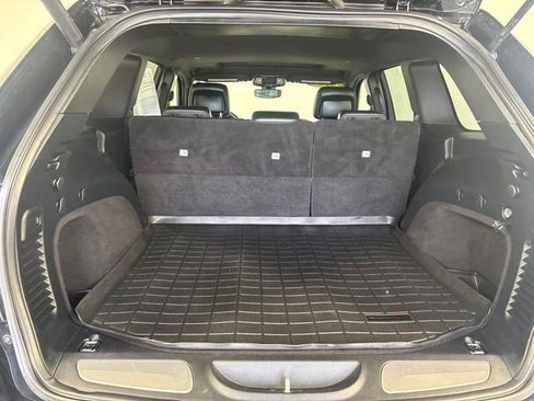 Used 2017 Jeep Grand Cherokee Limited 75th Anniversary AWD/4WD image 26