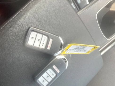 Used 2021 Honda Accord LX image 5
