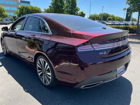 Used 2018 Lincoln MKZ Reserve w/ Technology Package FWD image 4