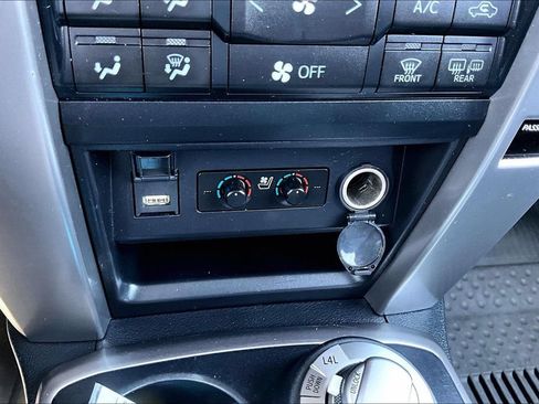 Used 2023 Toyota 4Runner Limited AWD/4WD image 16