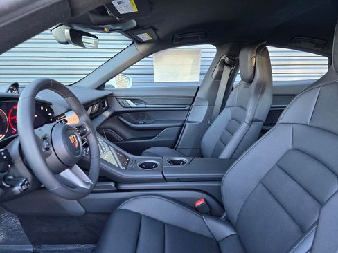 New 2026 Porsche Taycan image 26