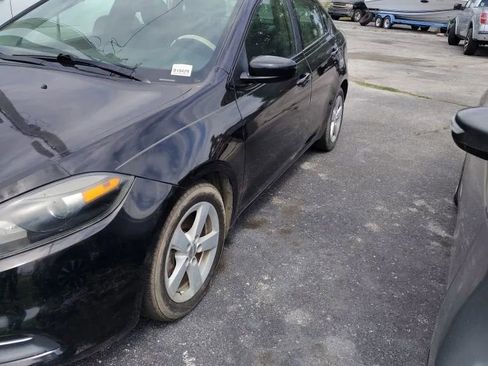 Used 2015 Dodge Dart SXT FWD image 2