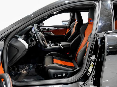 Used 2025 BMW M8 Competition AWD/4WD image 7