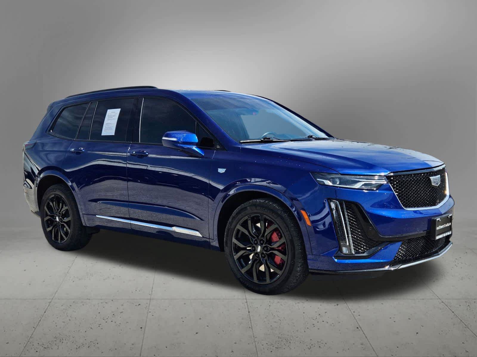 Used 2025 Cadillac XT6 Sport AWD/4WD image 8