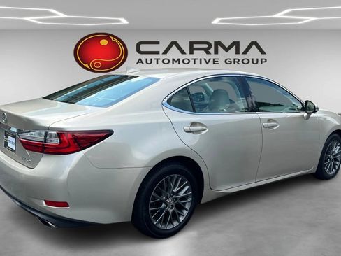 Used 2018 Lexus ES 350 w/ Premier Package image 5
