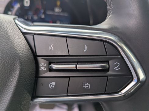 Certified 2025 Chevrolet Equinox LT AWD/4WD image 16
