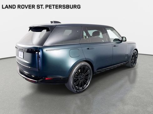 New 2026 Land Rover Range Rover Long Wheelbase SE AWD/4WD image 5