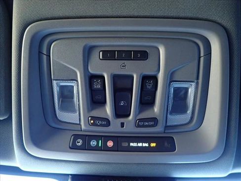 New 2026 Chevrolet Silverado 1500 RST w/ Convenience Package II AWD/4WD image 25