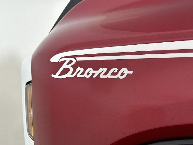 New 2026 Ford Bronco Heritage Edition AWD/4WD image 19