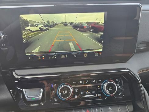 New 2026 GMC Sierra 2500 AT4 w/ AT4 Premium Plus Package AWD/4WD image 20