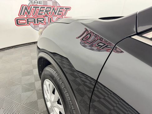 Used 2014 Nissan Rogue S AWD/4WD image 21
