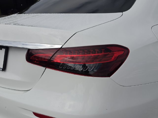 Used 2021 Mercedes-Benz E 350 Sedan image 11