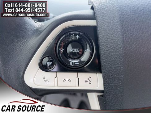 Used 2016 Toyota Prius Three Touring image 13
