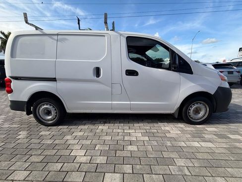 Used 2018 Nissan NV200 S FWD image 10