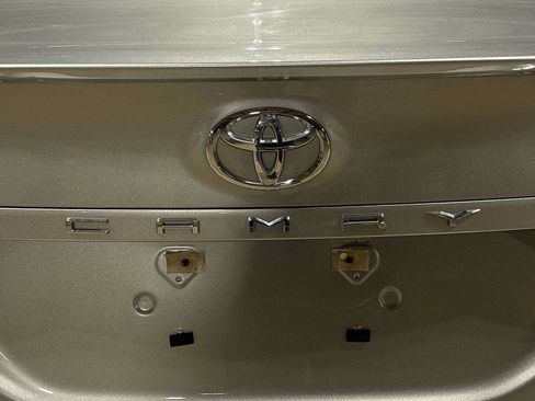 Used 2023 Toyota Camry SE w/ Convenience Package AWD/4WD image 25
