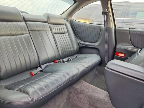 Used 1997 Pontiac Grand Prix GT w/ Opt Pkg image 9
