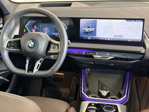 Used 2025 BMW X3 xDrive30i w/ Premium Package image 28