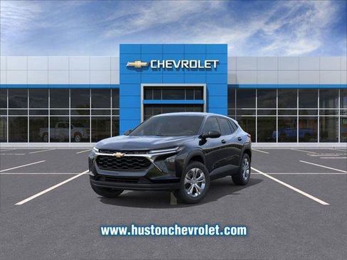 New 2026 Chevrolet Trax LS image 11
