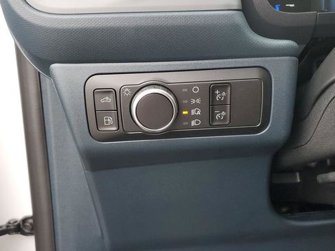 New 2025 Ford Maverick XL image 25