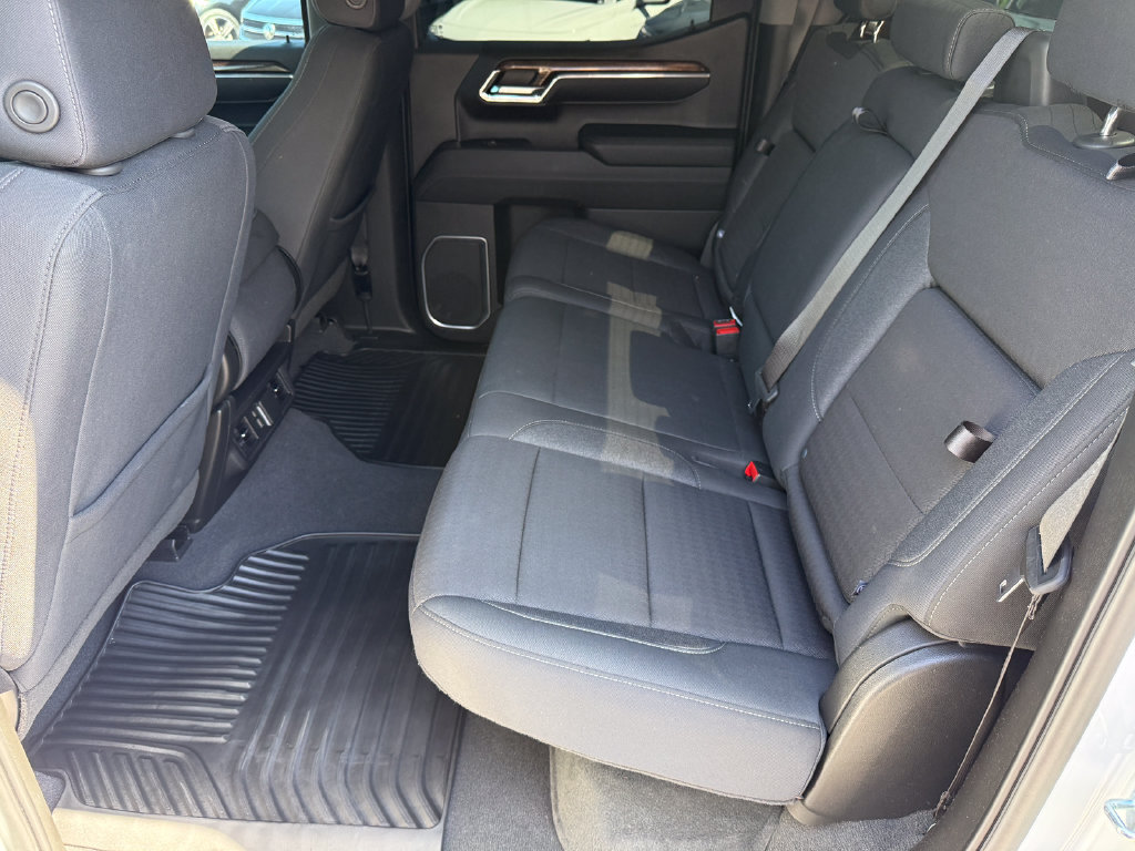 Used 2023 GMC Sierra 1500 Elevation RWD image 18