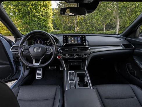 Used 2022 Honda Accord Sport image 19